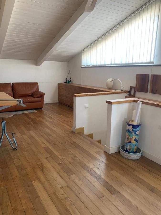 ナポリLa Casa Nel Cuore Della Cittaアパートメント エクステリア 写真